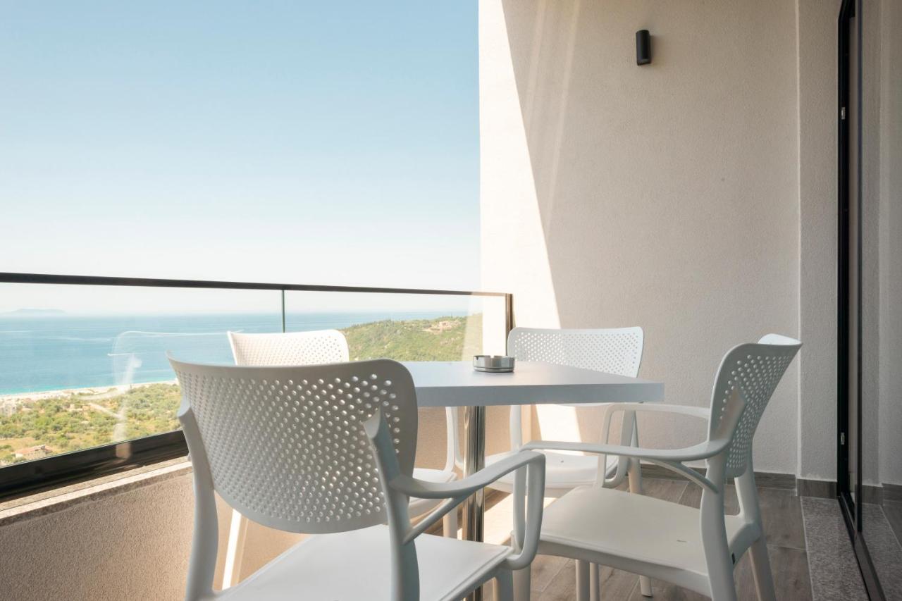 Wait 'N Sea Hotel Himare Buitenkant foto