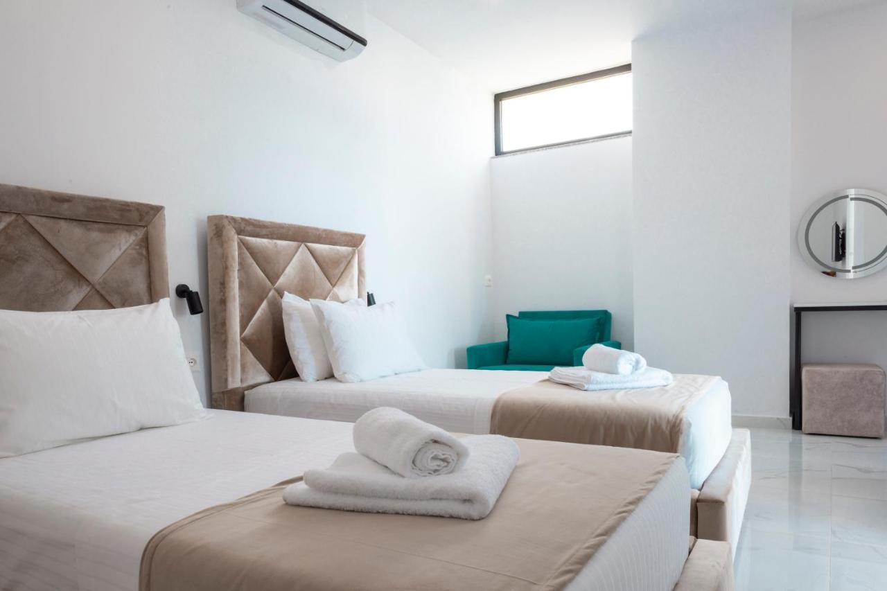 Wait 'N Sea Hotel Himare Buitenkant foto