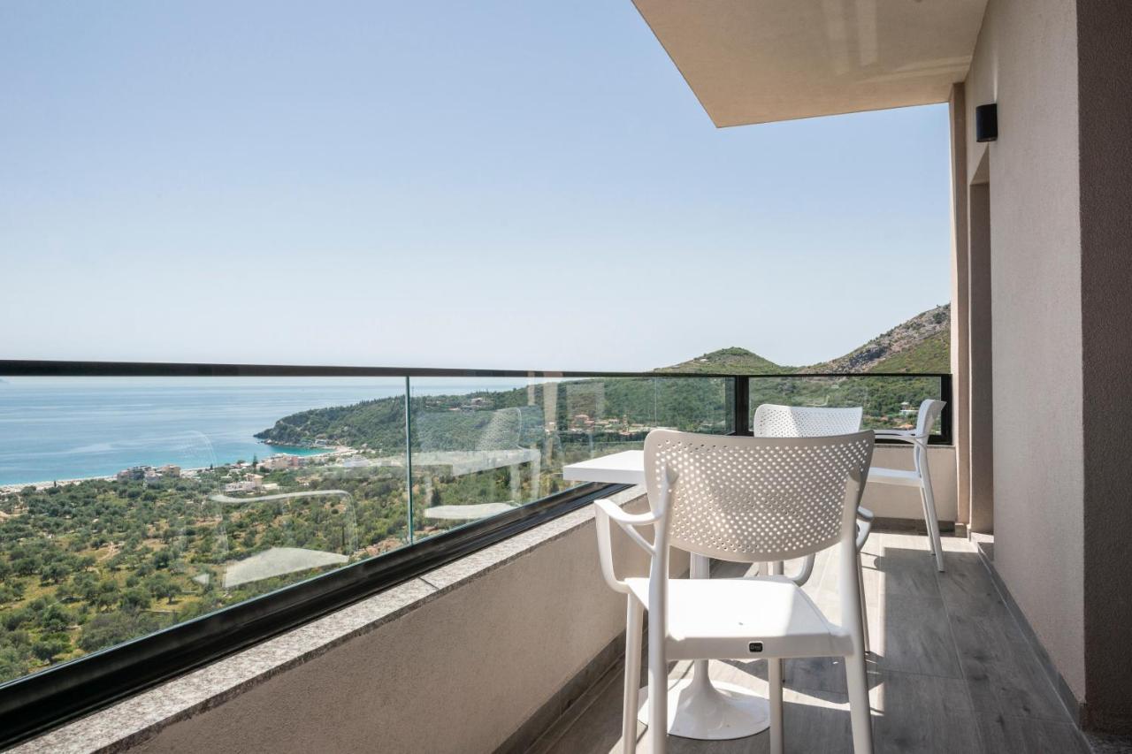 Wait 'N Sea Hotel Himare Buitenkant foto