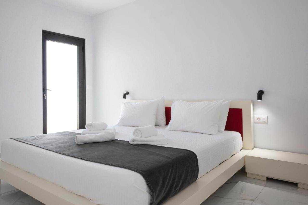 Wait 'N Sea Hotel Himare Buitenkant foto