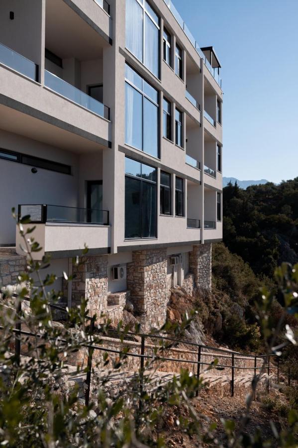 Wait 'N Sea Hotel Himare Buitenkant foto